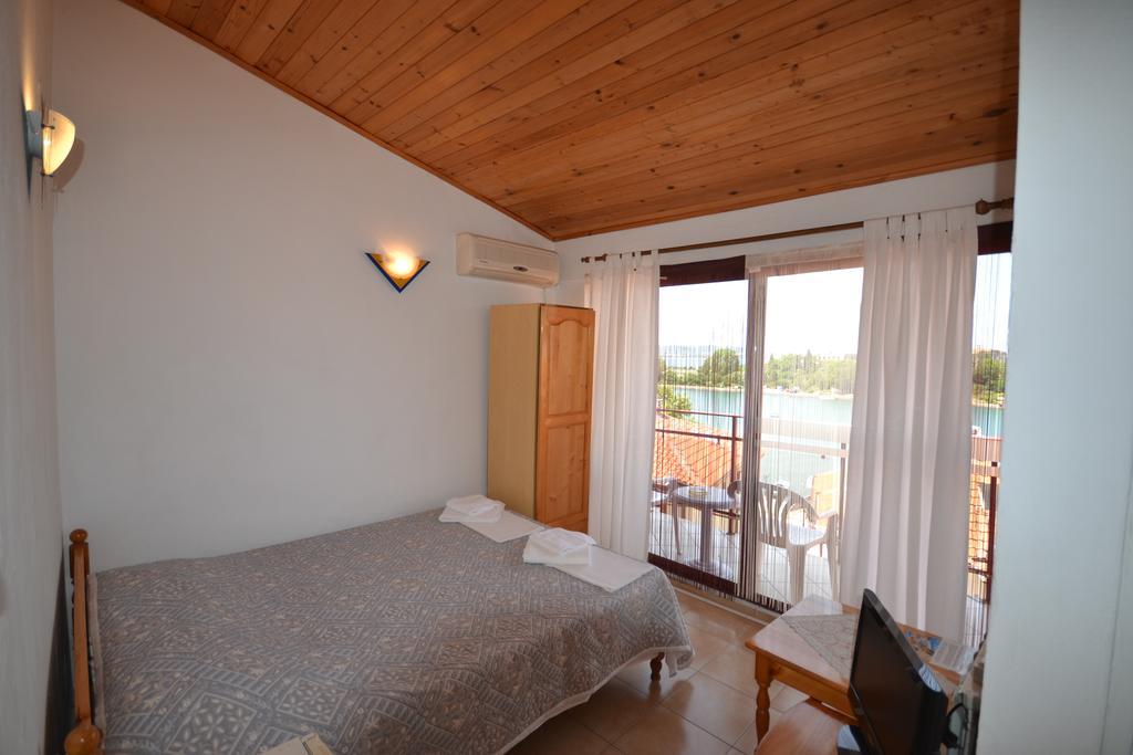 Guest House Olimpia Sozopol Exterior photo